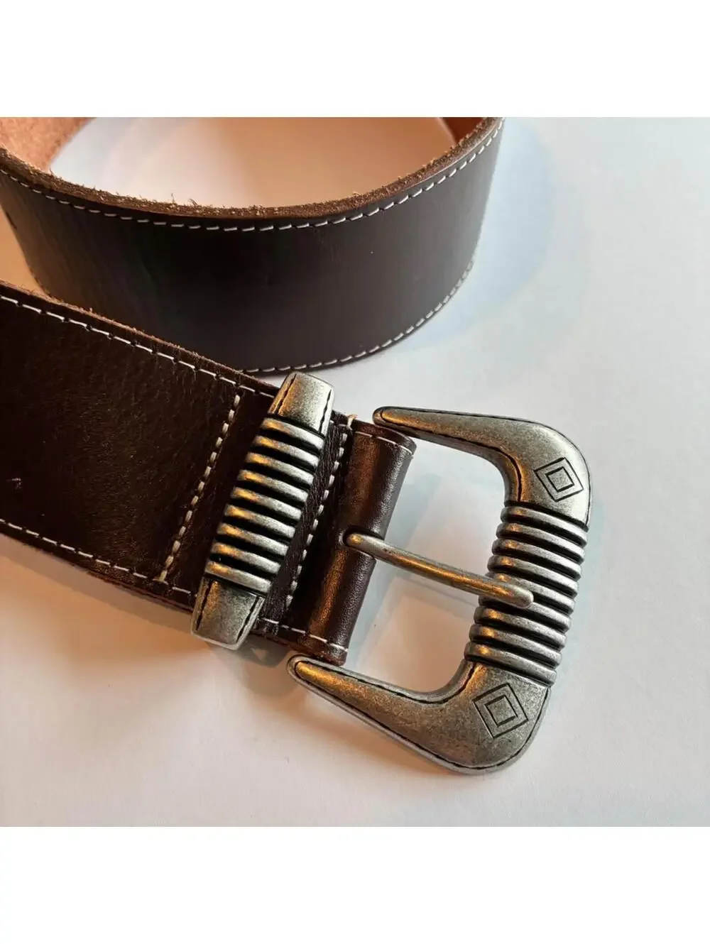 Banana Republic Wide Leather Belt Brown Etched Silver Buckle XS Western Style